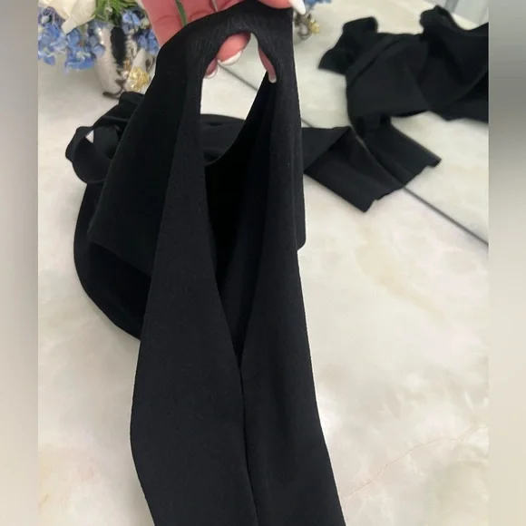 Burberry Open Shoulder Sweater - Black Small